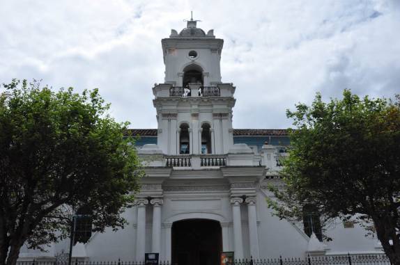 A velha catedral dem Cuenca, no Equador (séc XVII)
